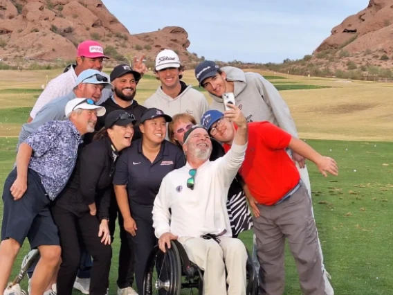 AZ Adaptive Golf category winners celebrate victory,